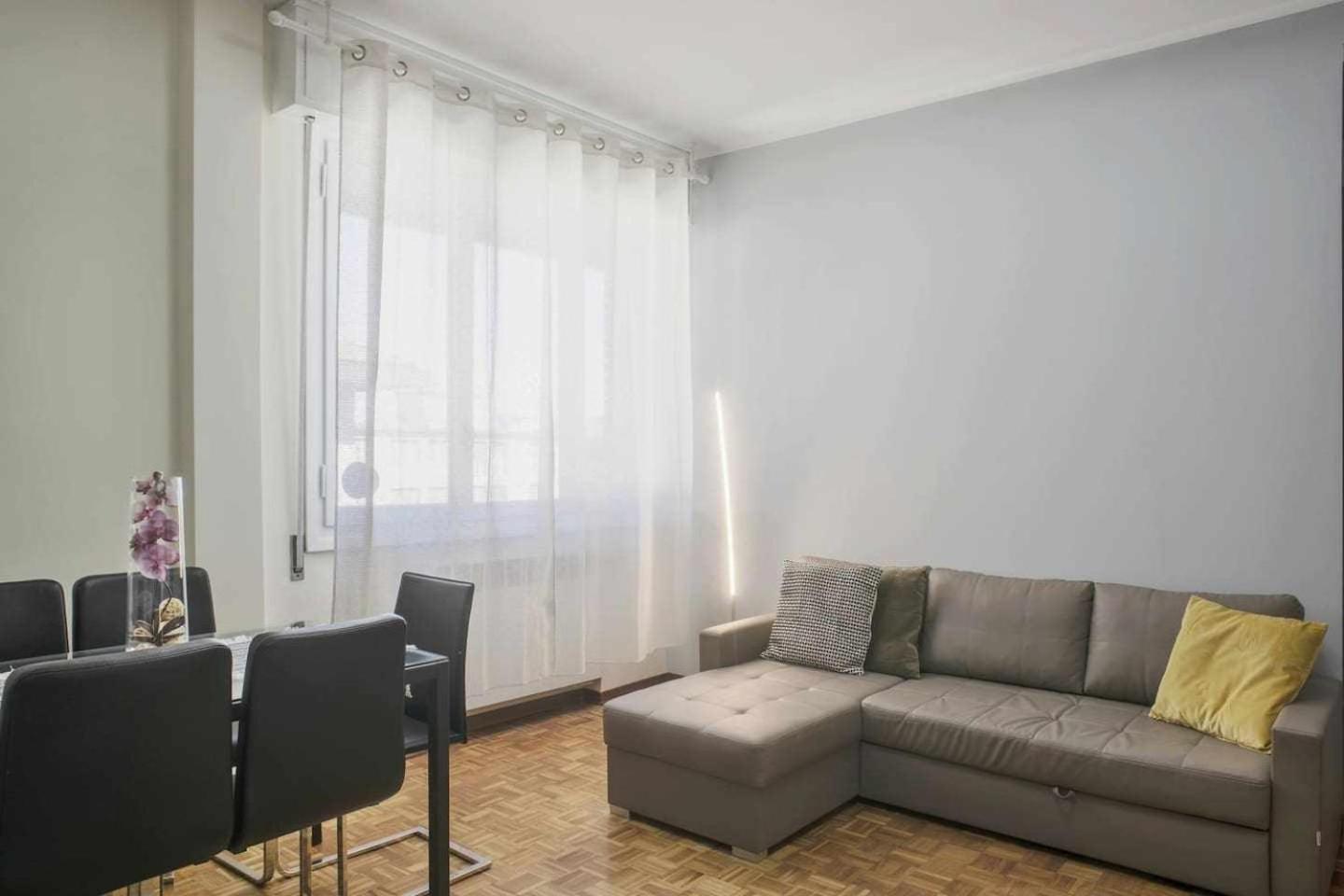 Suite La Montagnola Park 200M Stazione Centrale Bologna Kültér fotó